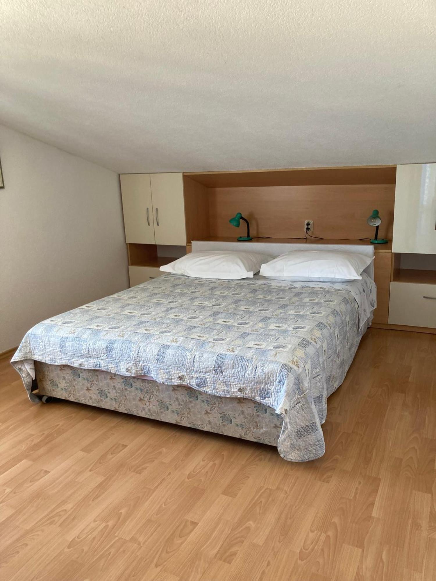 Apartments Slijepcevic Hvar Town Bagian luar foto